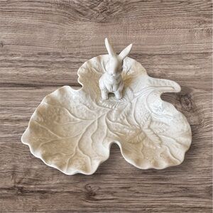 🐣 Grace Fine Porcelain 3 Section Leaf White Server with Bunny, Easter Spring